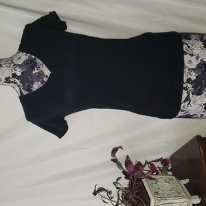 Mossimo Black V-Neck T- Shirt